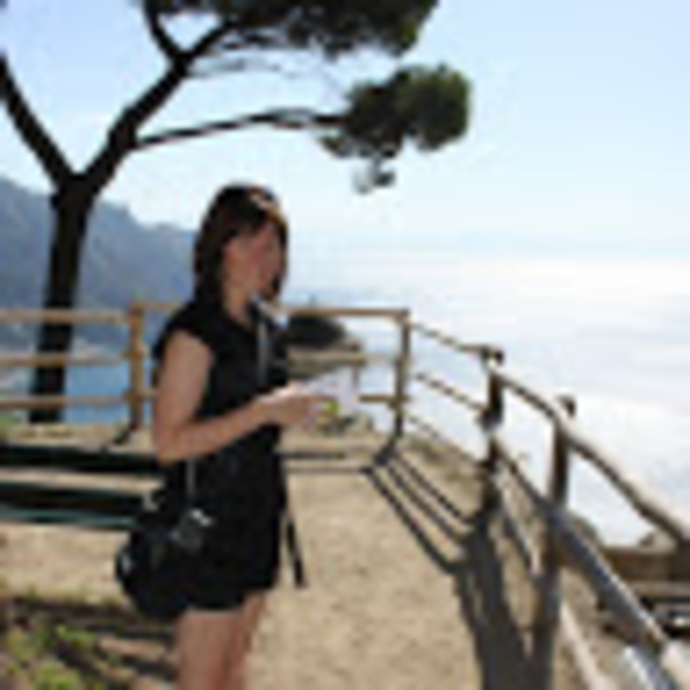Meet your Posher, Christina